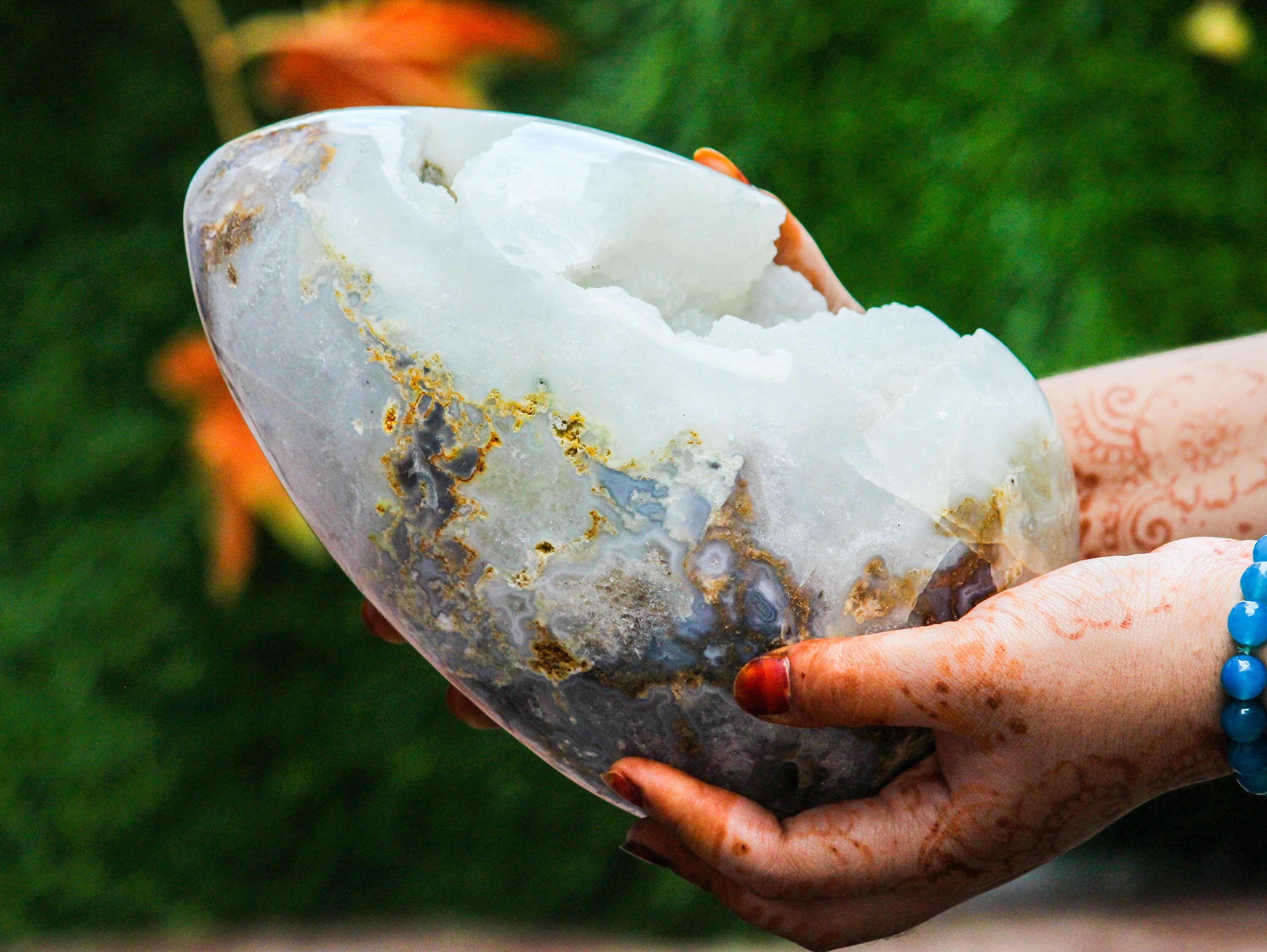 Large 230mm Blue Lace Agate Druzy Egg: Metaphysical Healing Stone