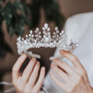 Bridal Pearl Crystal Crown, Handmade Wedding Tiara, Elegant Bridal Headpiece, Pearl Crystal Tiara for Bride Bridal Pearl Crystal Crown, Handmade Wedding Tiara, Elegant Bridal Headpiece, Pearl Crystal Tiara for Bride