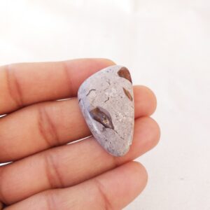 Handmade Rock Calcite Cabochon: Natural Gemstone Fancy Shape (39x24x6 Mm, 33.5 Carat