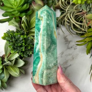 Kiwi Calcite Tower | 369g | - #1 (polished Green Crystal Point, Heart Chakra, Healing Stone, Love) Kiwi Calcite Tower | 369g | - #1 (polished Green Crystal Point, Heart Chakra, Healing Stone, Love)