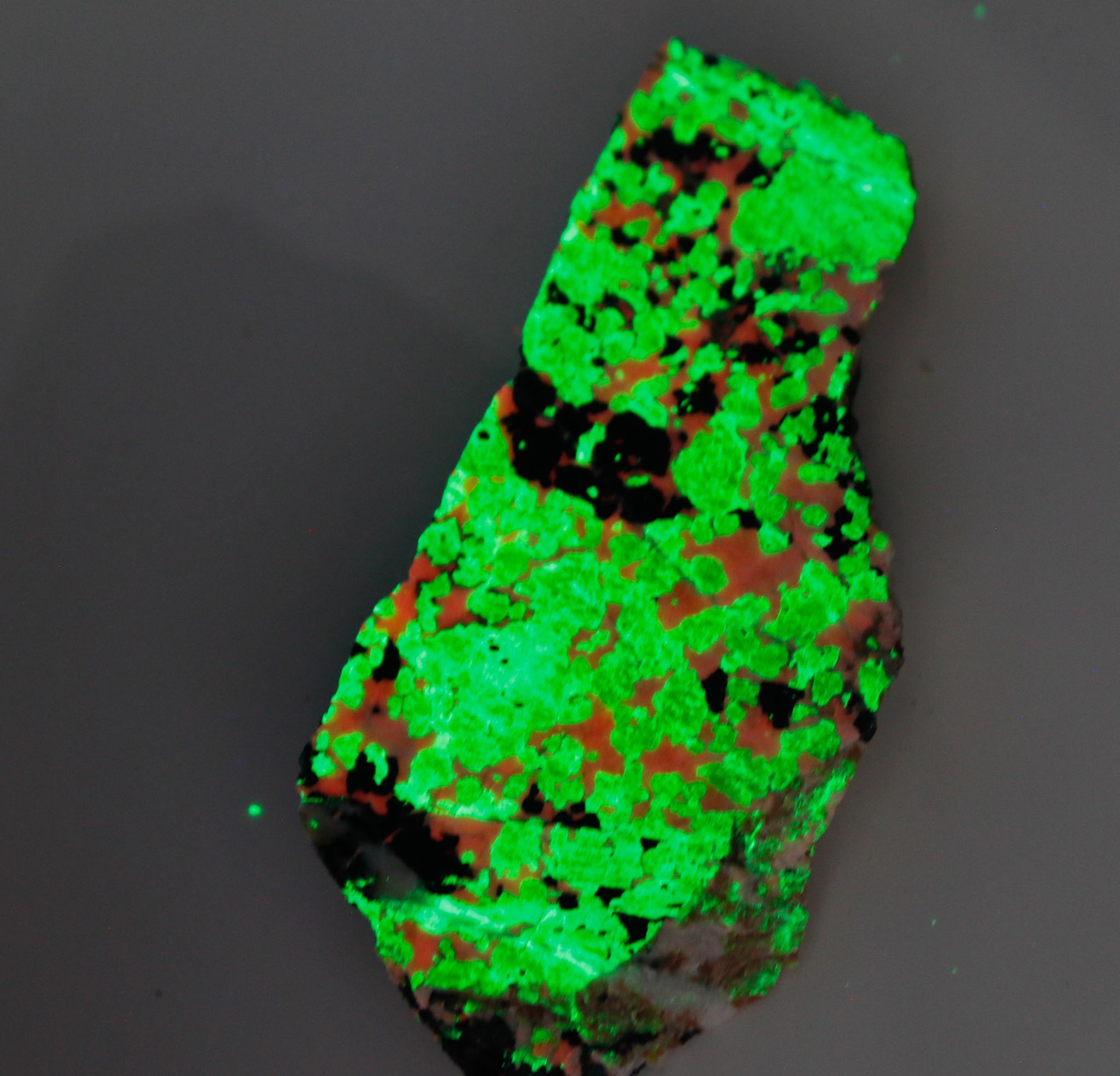 Willemite, Calcite, Franklinite Uv Mineral Slice Specimen - Fluorescent Mineral