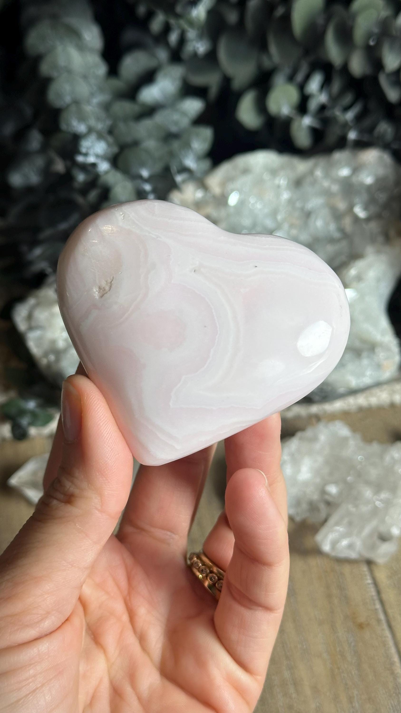 2 1/2” Pink Lace Mangano Calcite Heart, Uv Reactive