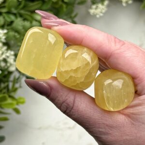 Lemon Calcite Tumble | S, M, L | - No. 304 (Polished Yellow Crystal Pocket Stone, Solar Plexus Chakra, Confidence)