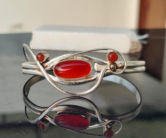 Orange Carnelian Sterling Silver Bangle: Handmade Boho Gemstone Cuff Bracelet Jewelry Orange Carnelian Sterling Silver Bangle: Handmade Boho Gemstone Cuff Bracelet Jewelry