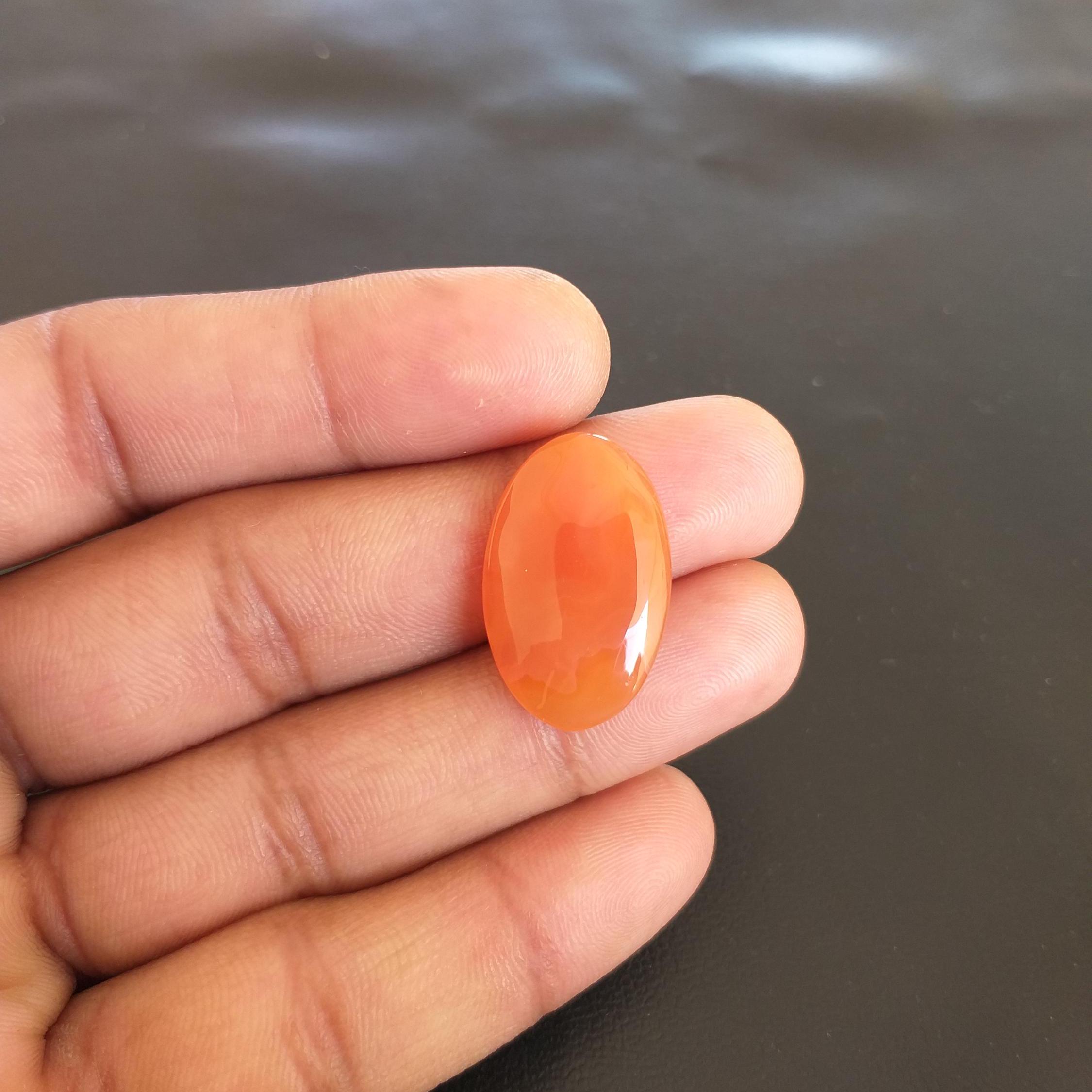 Red Carnelian Cabochon: Oval Gemstone, 17.5 Carat, 25x16x6 Mm
