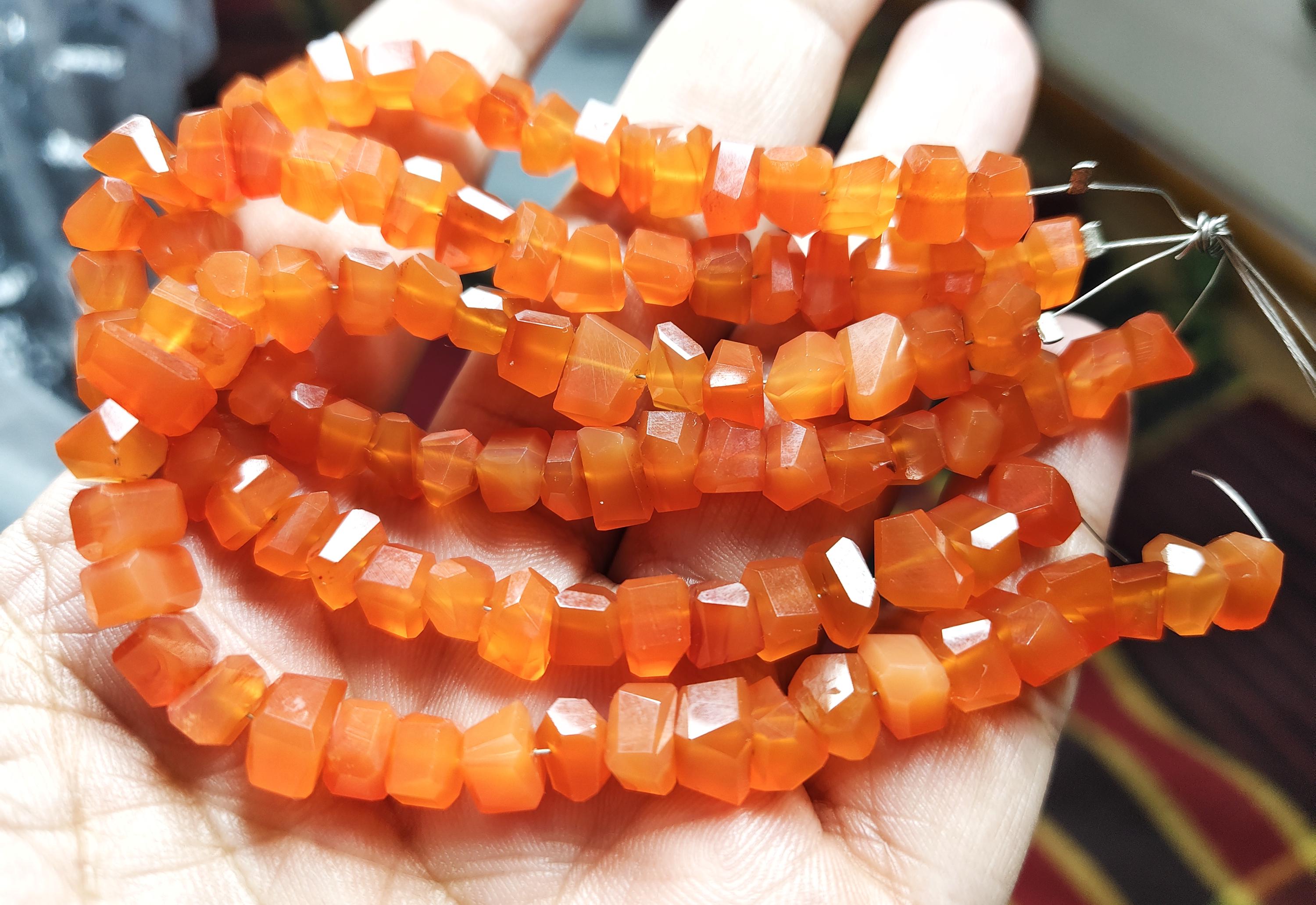 7 Inches Strand,natural Carnelian Faceted Nuggets,size 7-8mm 7 Inches Strand,natural Carnelian Faceted Nuggets,size 7-8mm