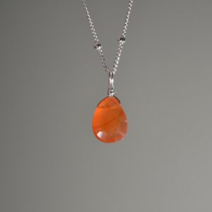 Carnelian Necklace In Sterling Silver, 14k Gold Fill // Carnelian Briolette // Healing Gemstone // Sacral Chakra // Minimalist Carnelian Carnelian Necklace In Sterling Silver, 14k Gold Fill // Carnelian Briolette // Healing Gemstone // Sacral Chakra // Minimalist Carnelian