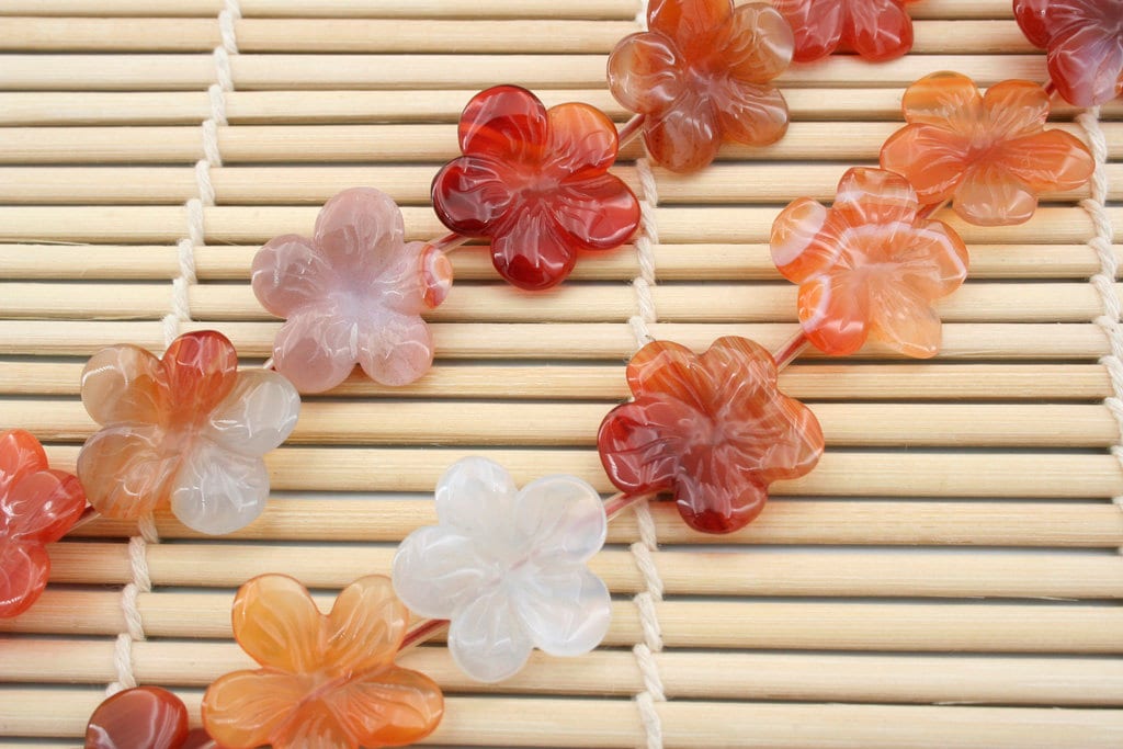 Carnelian Flower Beads 20-23mm (etb01250) Warmth/happiness/peace/inner Strength/vitality