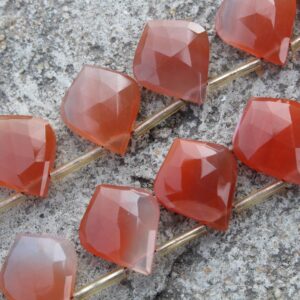 Carnelian Gemstone Faceted Briolette Beads | 10-piece Leaf-shaped | Size—15x18 Mm App. | Jewelry Setting (c537) Carnelian Gemstone Faceted Briolette Beads | 10-piece Leaf-shaped | Size—15x18 Mm App. | Jewelry Setting (c537)