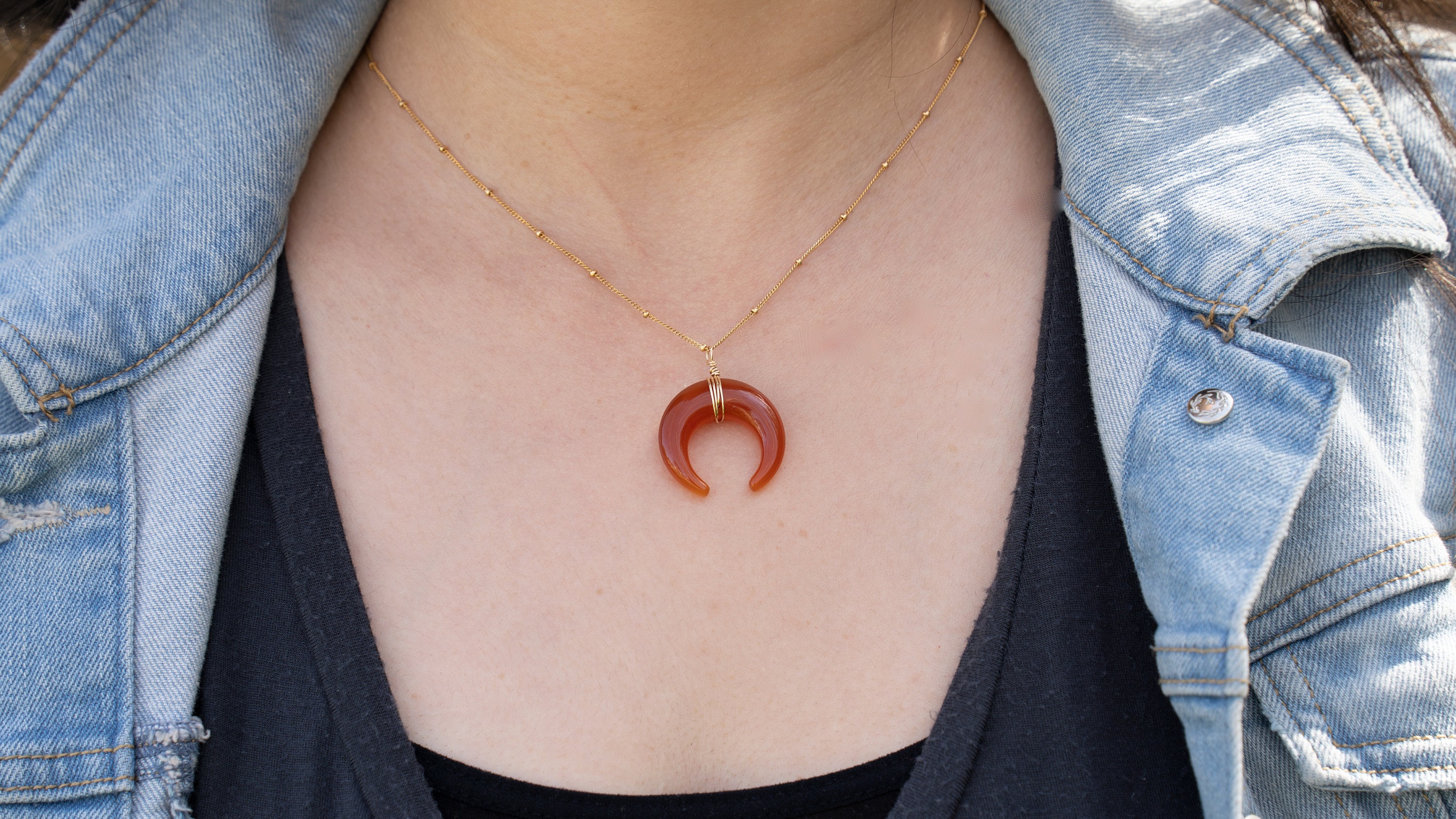 Carnelian Crescent Moon Necklace, Double Horn Necklace, Layered Crescent Moon Necklace, Red Crescent Moon Pendant Necklace, Tusk Necklace
