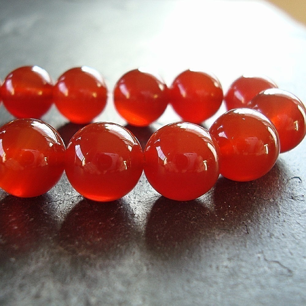 Carnelian Round Beads 10mm Natural Carrot Pumpkin Orange - 12 Pieces Carnelian Round Beads 10mm Natural Carrot Pumpkin Orange - 12 Pieces