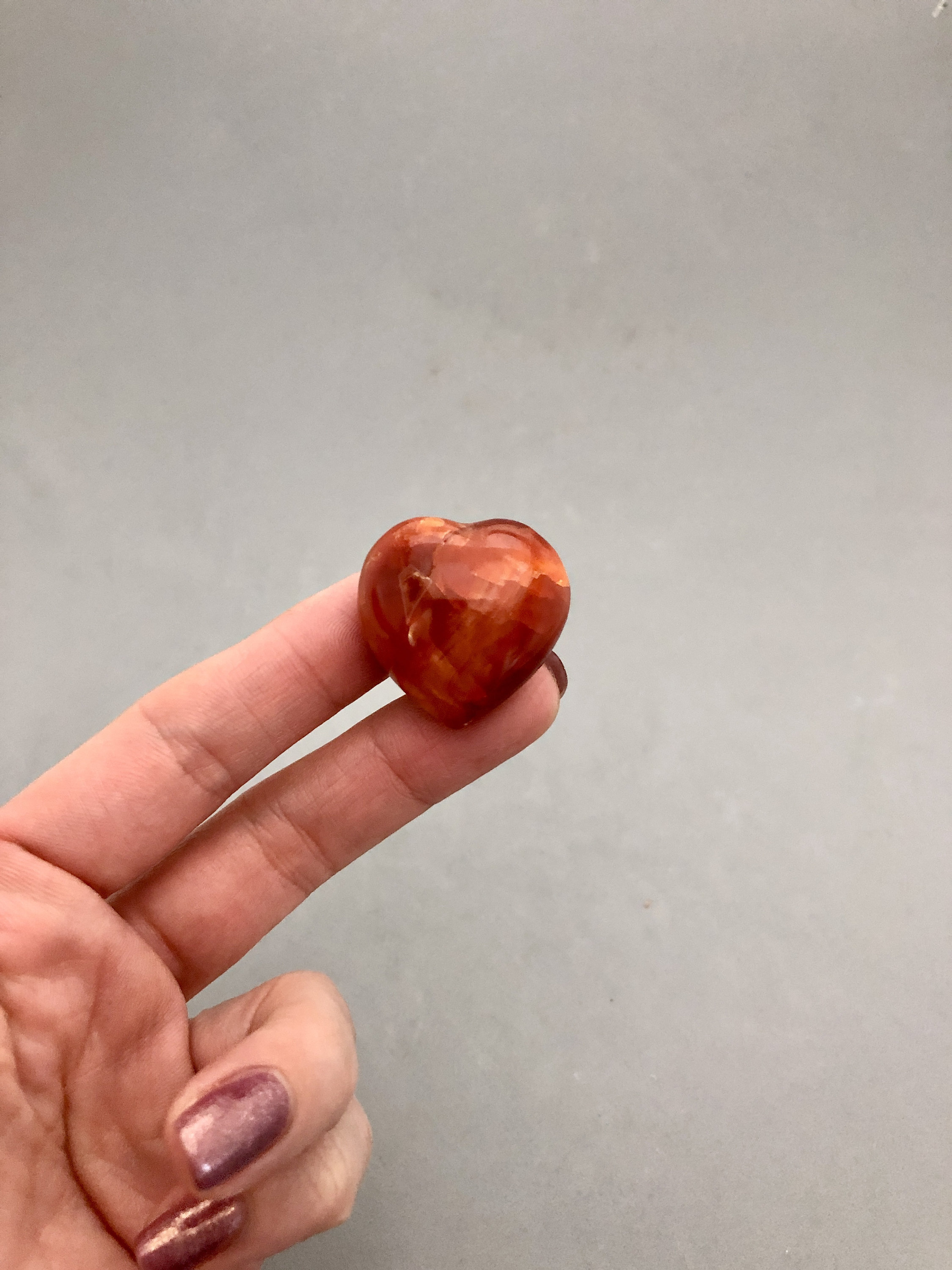 Carnelian Crystal Heart Carving Pocket Stone Crystal Grids Manifestation Creativity Success Stone Courage Strength Sacral Chakra Crystal