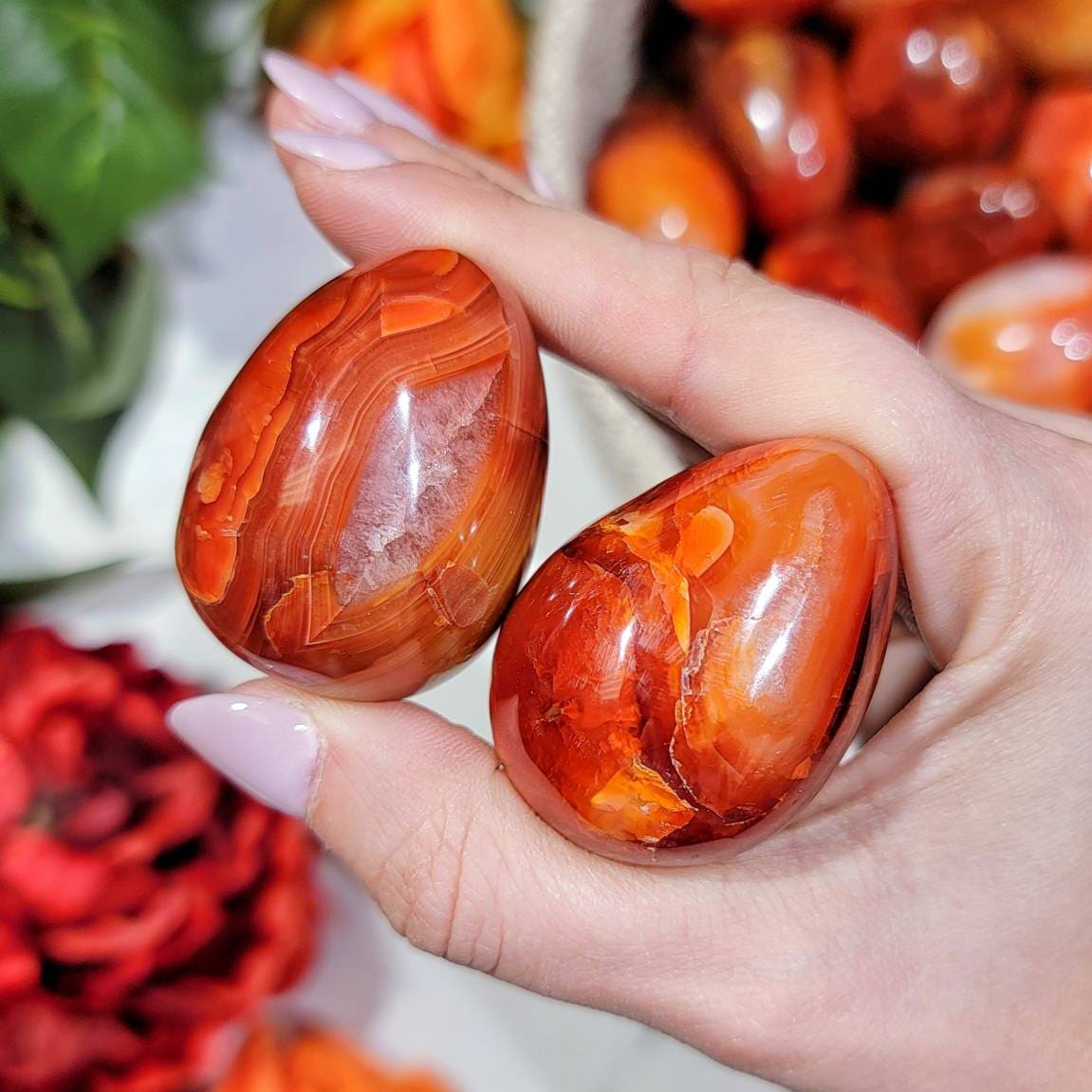 Carnelian Egg | S, L | - No. 836 (polished Red Crystal Carving, Sacral Chakra, Healing Stone, Creativity)