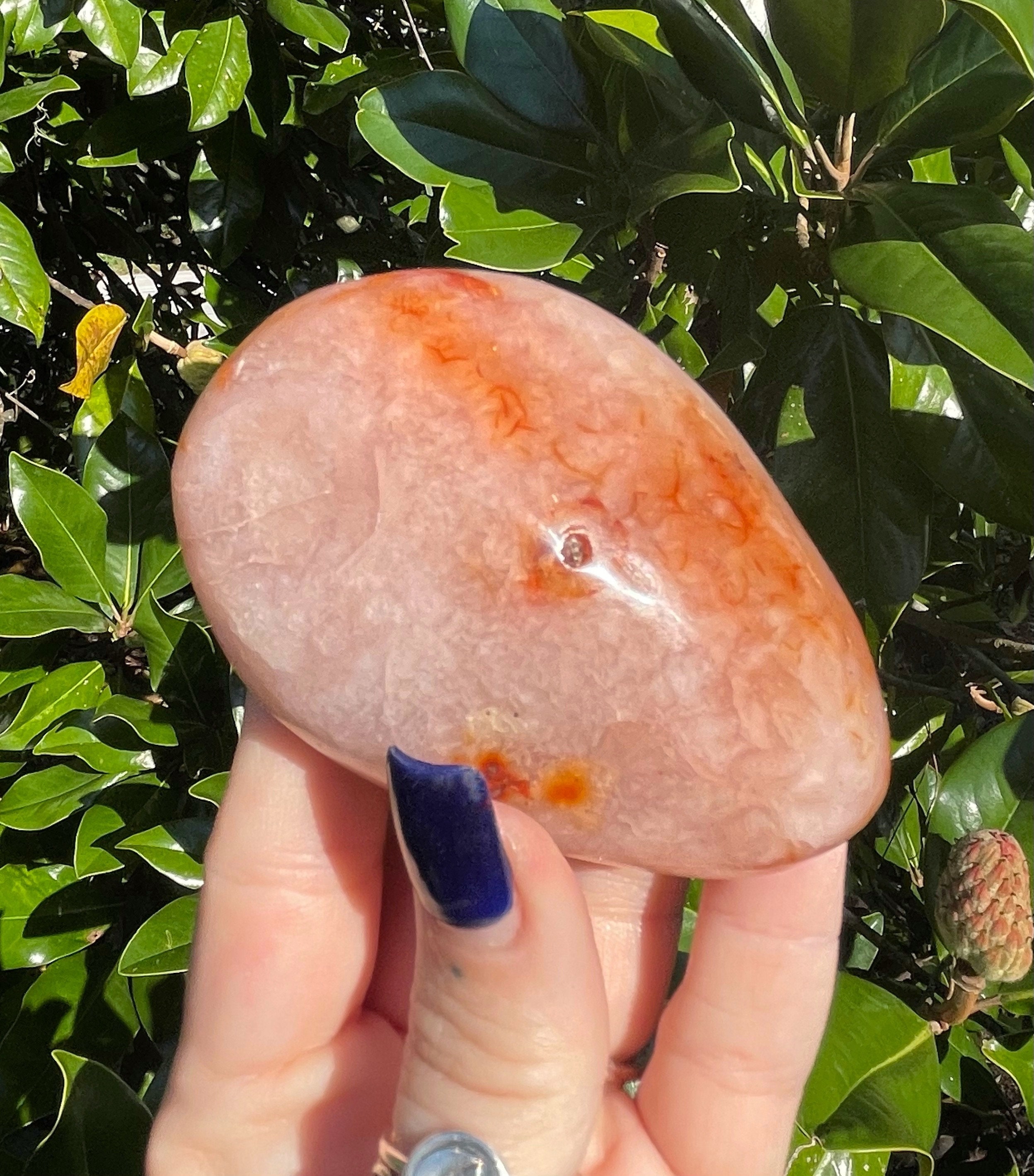 Carnelian, Carnelian Palm Stone