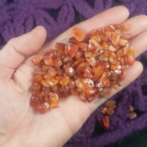 50g Carnelian Tumbled Chips Stones Polished Crystals small tiny chips pebbles bulk gridding parcel wholesale xs roller ball vial