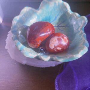Carnelian Tumbled Stone Pair: Sacral Chakra Crystals, Motivation & Confidence, 1"