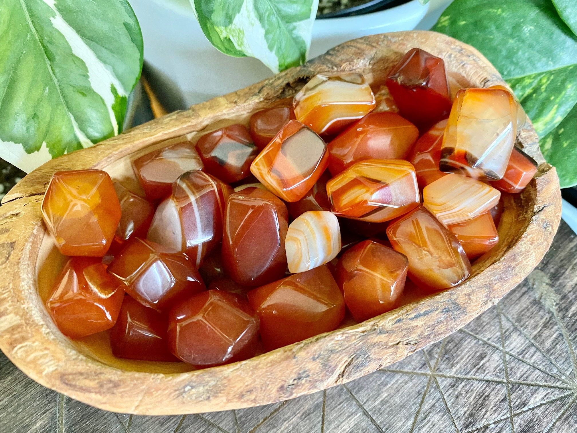 Carnelian Tumbled Stone , Gemstone Natural Crystal Polished
