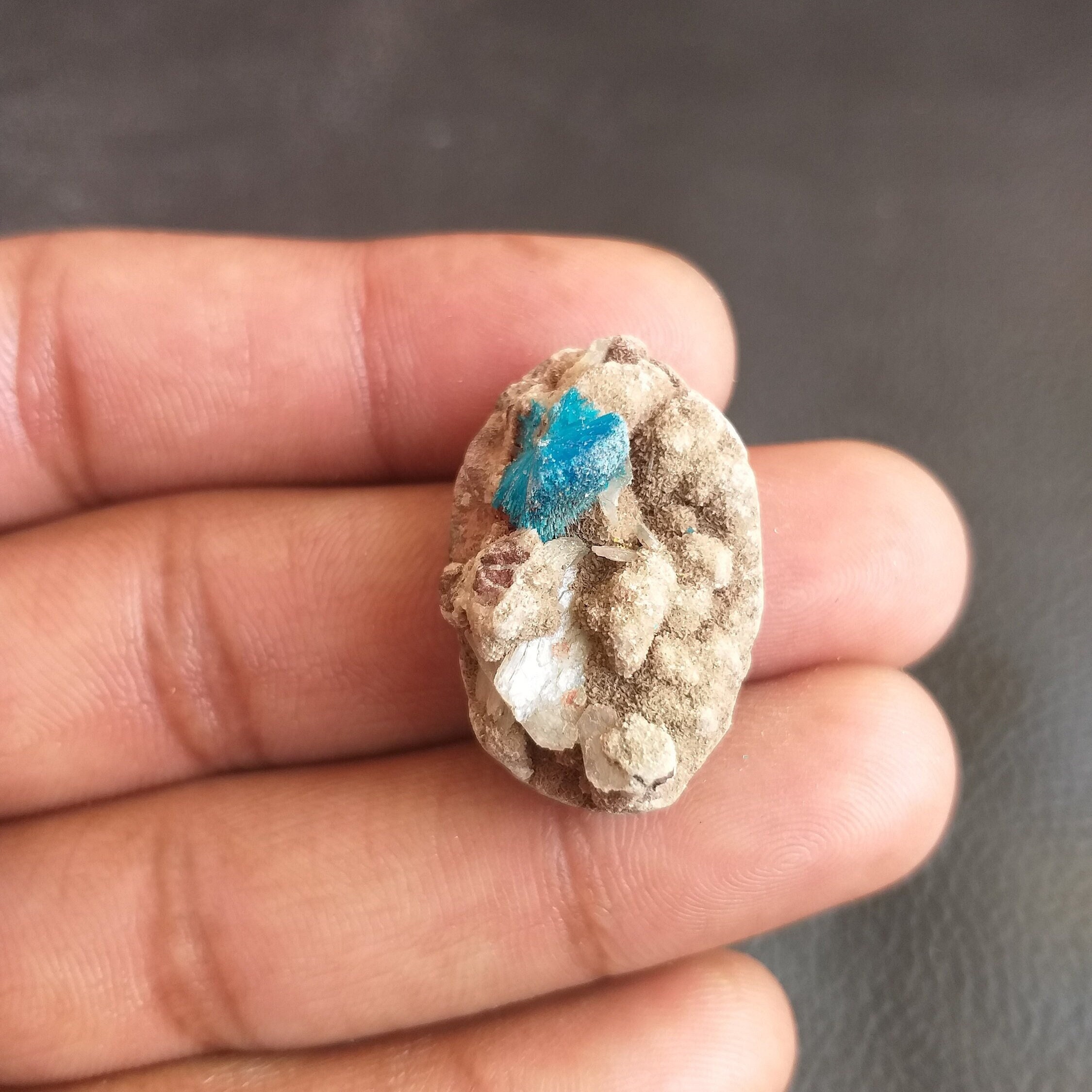 Cavansite Druzy Cabochon: Rare Oval Gemstone, 33.7 Carat