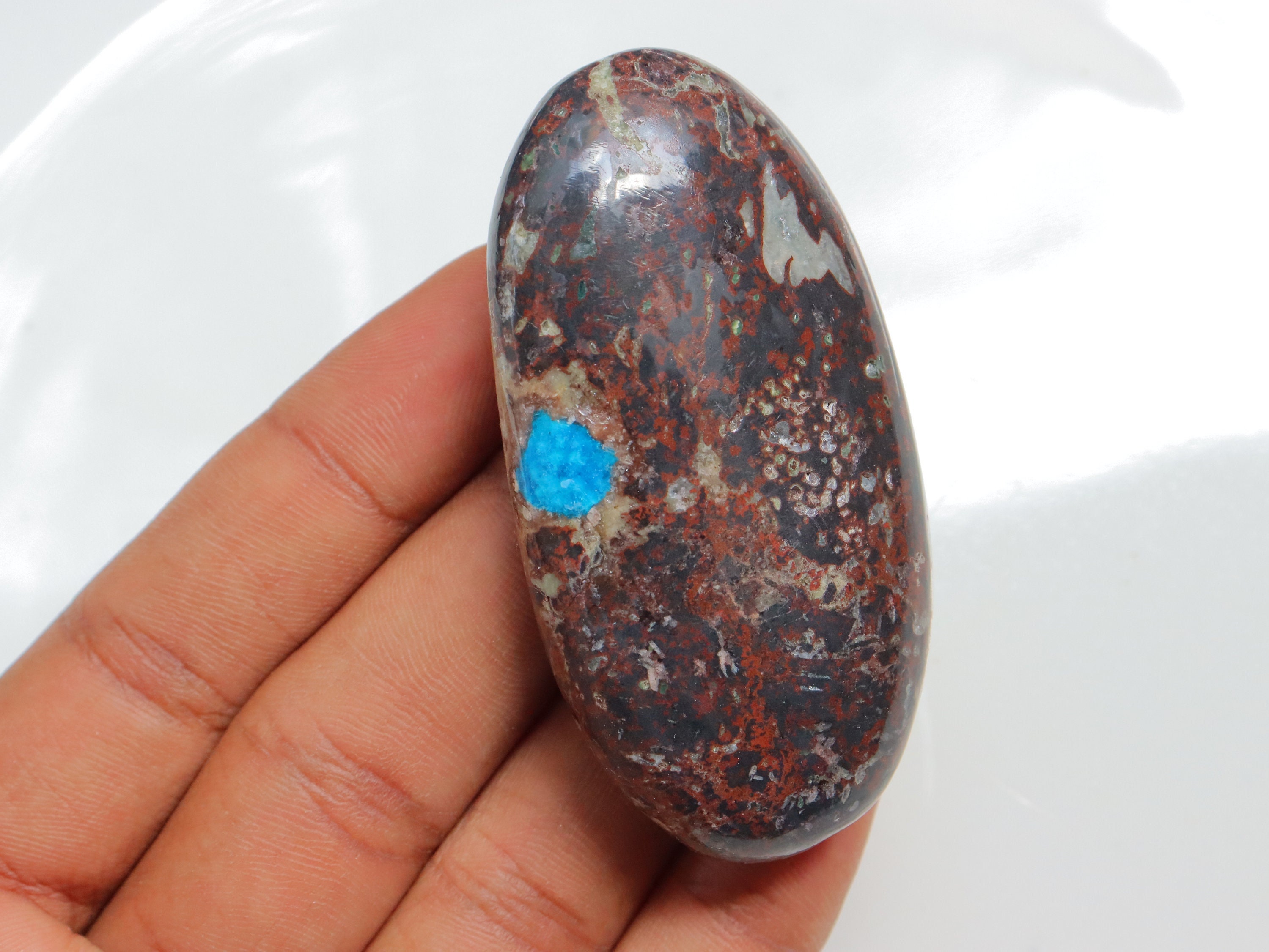 High Quality Cavansite Palmstone, Natural Cavansite Palm, Cavansite Tumble , Cavansite Heartstone, Cavansite Specimen, Cavansite From India
