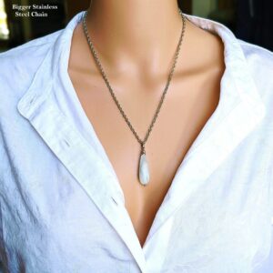 Blue Celestite Teardrop Pendant Necklace for Calming Blue Celestite Teardrop Pendant Necklace for Calming