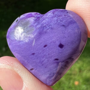 Charoite Heart Cabochon, Charoite Cabochon, Small Chatoyant Bright Purple Gemstone, Crystal Heart Carving, For Jewelry, Pendant, Gift #2