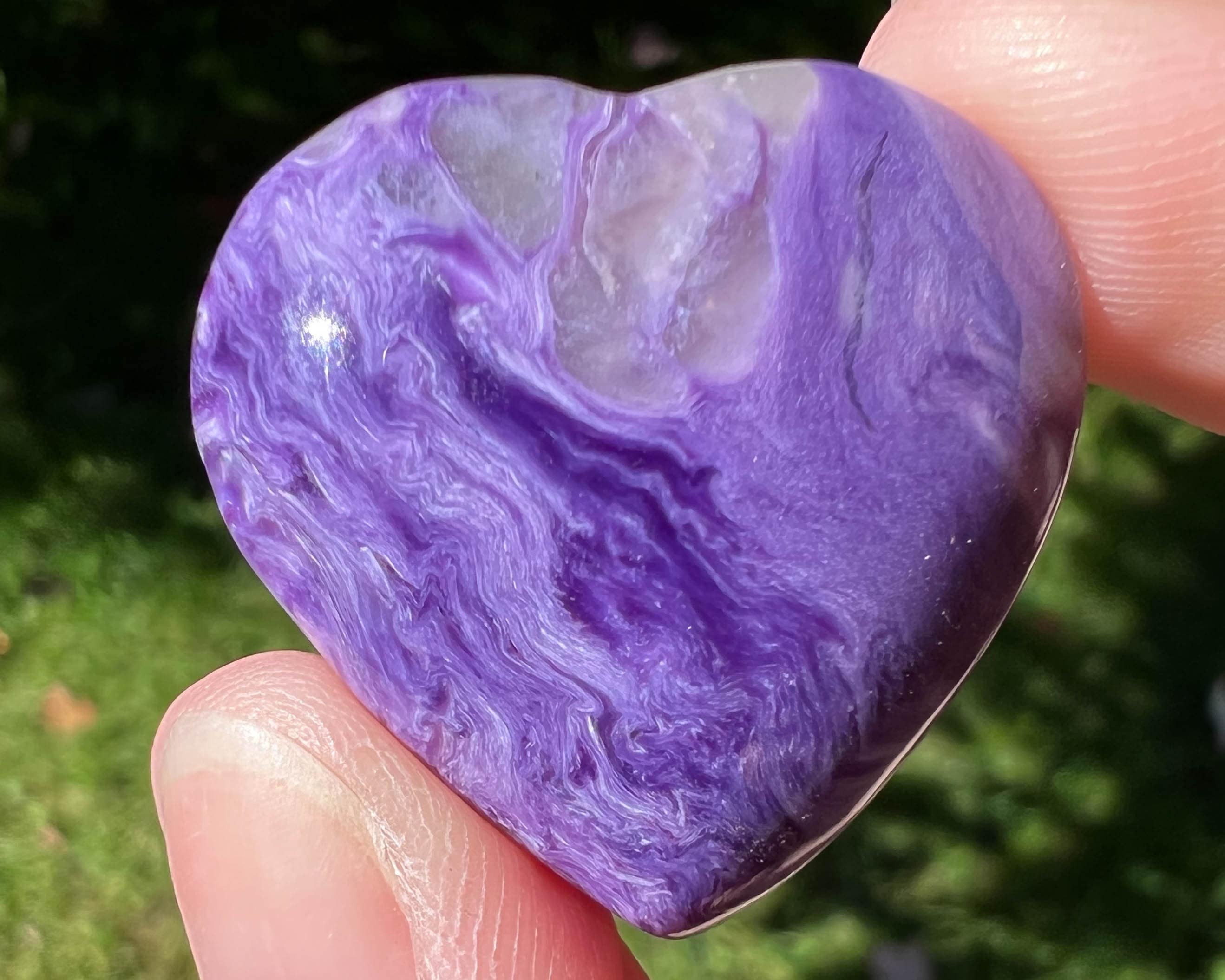 Charoite Heart Cabochon, Charoite Cabochon, Small Chatoyant Bright Purple Gemstone, Crystal Heart Carving, For Jewelry, Pendant, Gift #1