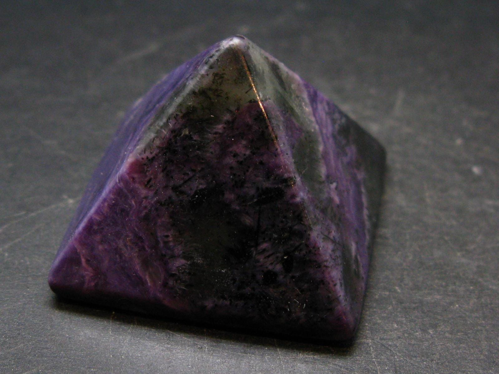 Rare High-quality Charoite Pyramid From Russia - 1.5" - 48.70 Grams Rare High-quality Charoite Pyramid From Russia - 1.5" - 48.70 Grams