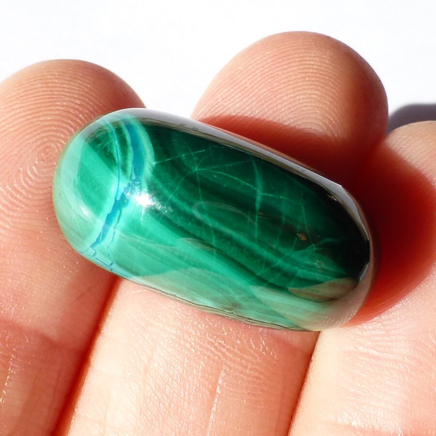 33.180 Carats Chrysocolla Cabochon Ray Mine Arizona Usa Domed Oval Green Malachite Turquoise Aqua Teal Blue Dot Gem Designer Cut Lapidary 33.180 Carats Chrysocolla Cabochon Ray Mine Arizona Usa Domed Oval Green Malachite Turquoise Aqua Teal Blue Dot Gem Designer Cut Lapidary