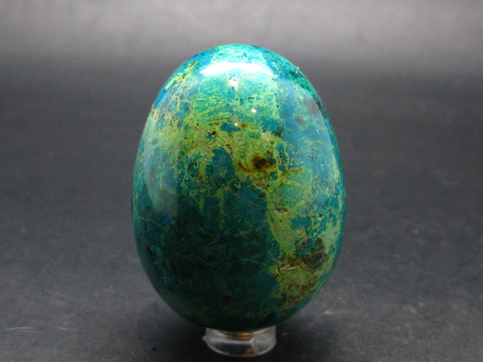 Chrysocola Chrysocolla Egg From Peru - 2.5" - 183.06 Grams Chrysocola Chrysocolla Egg From Peru - 2.5" - 183.06 Grams