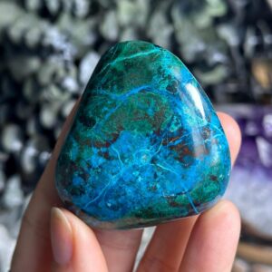 Chrysocolla palmstone, palm stone