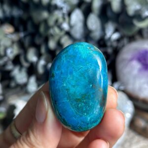 Chrysocolla palmstone, palm stone