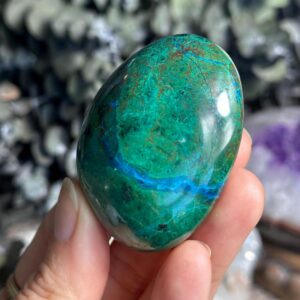 Chrysocolla palmstone, palm stone