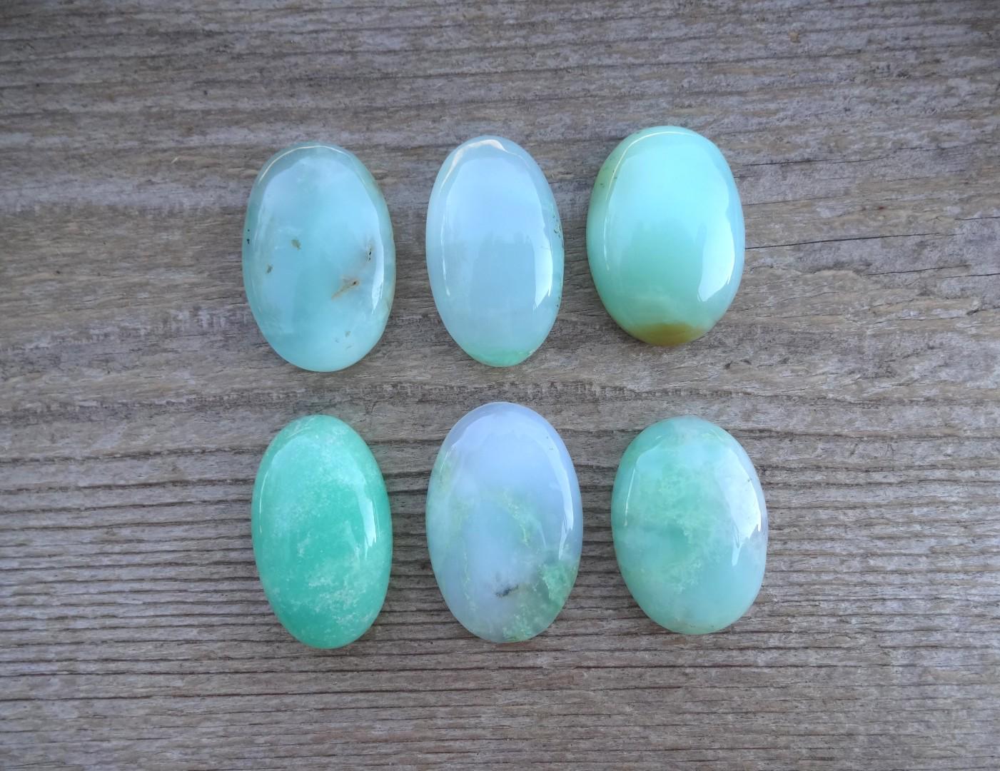 Green Chrysoprase Cabochon, Gemstone Cabochon, Oval Cabochon