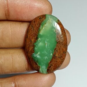Chrysoprase Cabochon: Loose Gemstone For Jewelry Making (32x23mm, 34cts.) Chrysoprase Cabochon: Loose Gemstone For Jewelry Making (32x23mm, 34cts.)