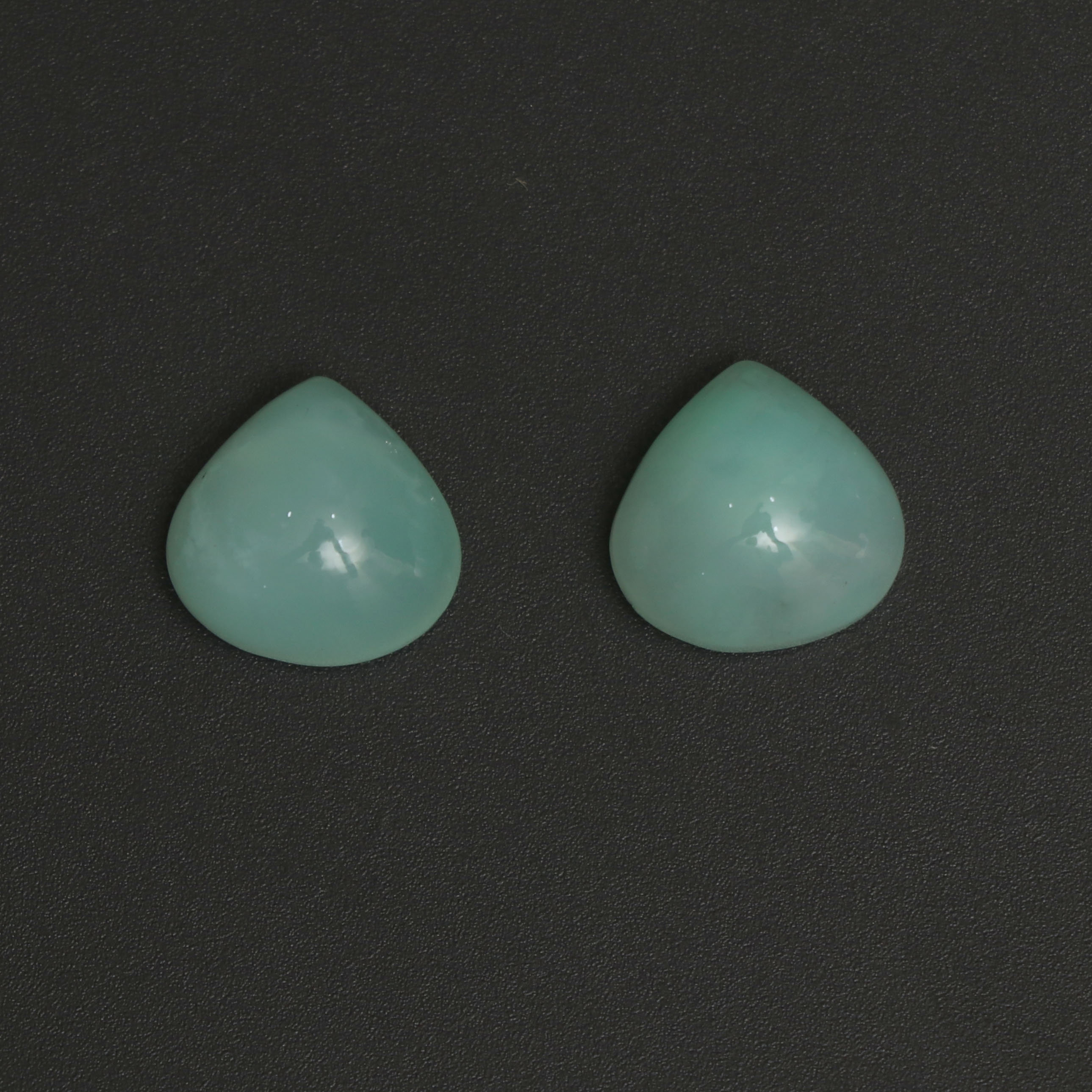 Natural Chrysoprase Smooth Heart Cabochon Gemstone | 13x13 Mm | Gemstone Cabochon | Pair ( 2 Pieces ) Natural Chrysoprase Smooth Heart Cabochon Gemstone | 13x13 Mm | Gemstone Cabochon | Pair ( 2 Pieces )