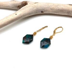 Chrysoprase Earrings / Smooth Faceted Chrysoprase 18mm //collector Natural Stone / Gold Fill