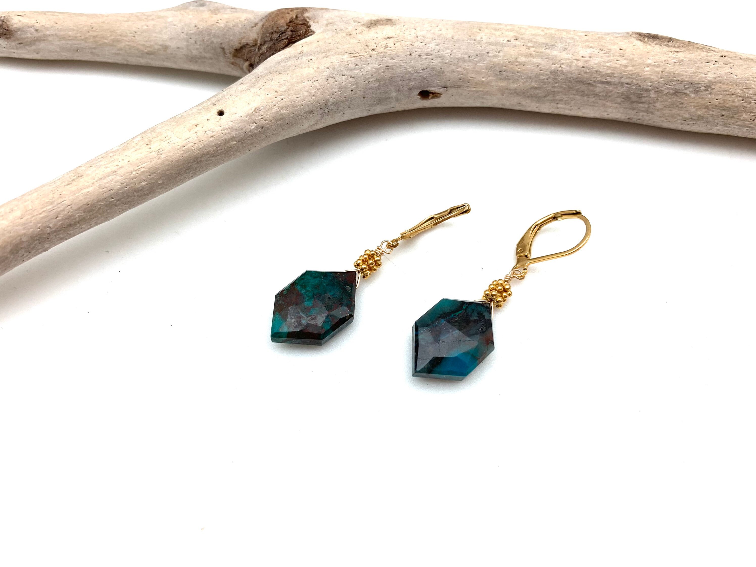 Chrysoprase Earrings / Smooth Faceted Chrysoprase 18mm //collector Natural Stone / Gold Fill