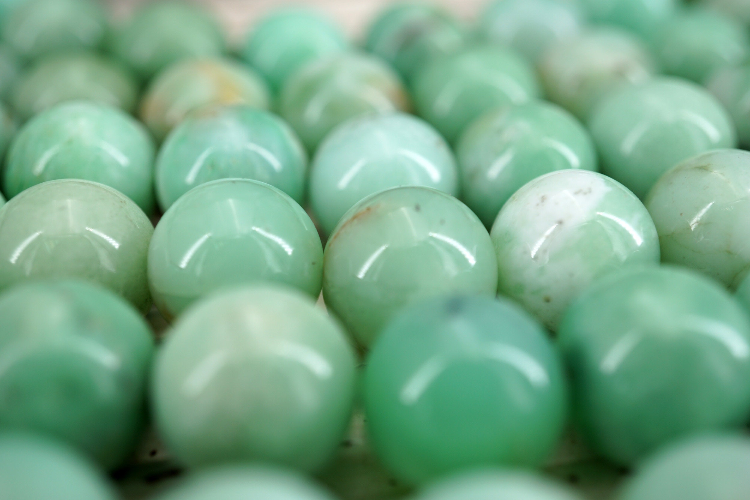 Chrysoprase 11-11.5mm Round Beads (etb01720) Unique Jewelry/vintage Jewelry/gemstone Necklace
