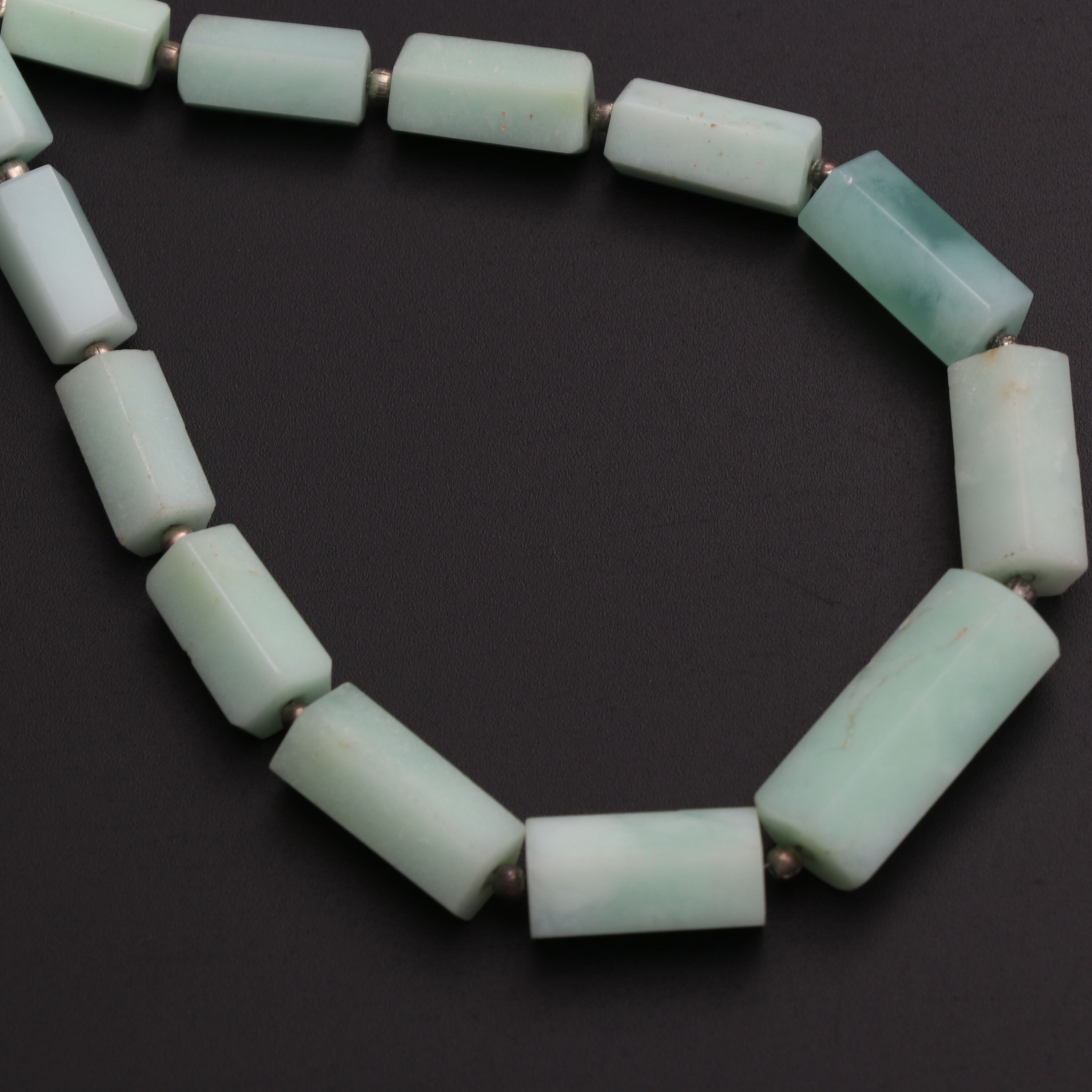 Mint Chrysoprase Faceted Cylinder Beads - 6x10 Mm To 9x19 Mm - Mint Chrysoprase Beads - Gem Quality , 8 Inch Full Strand, Price Per Strand Mint Chrysoprase Faceted Cylinder Beads - 6x10 Mm To 9x19 Mm - Mint Chrysoprase Beads - Gem Quality , 8 Inch Full Strand, Price Per Strand