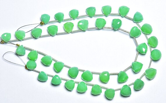 Superb Chalcedony Pyramid Beads - 7.50 Inches - Natural Chrysoprase Chalcedony Faceted Pyramid Briolette,size Is 7-8mm #405