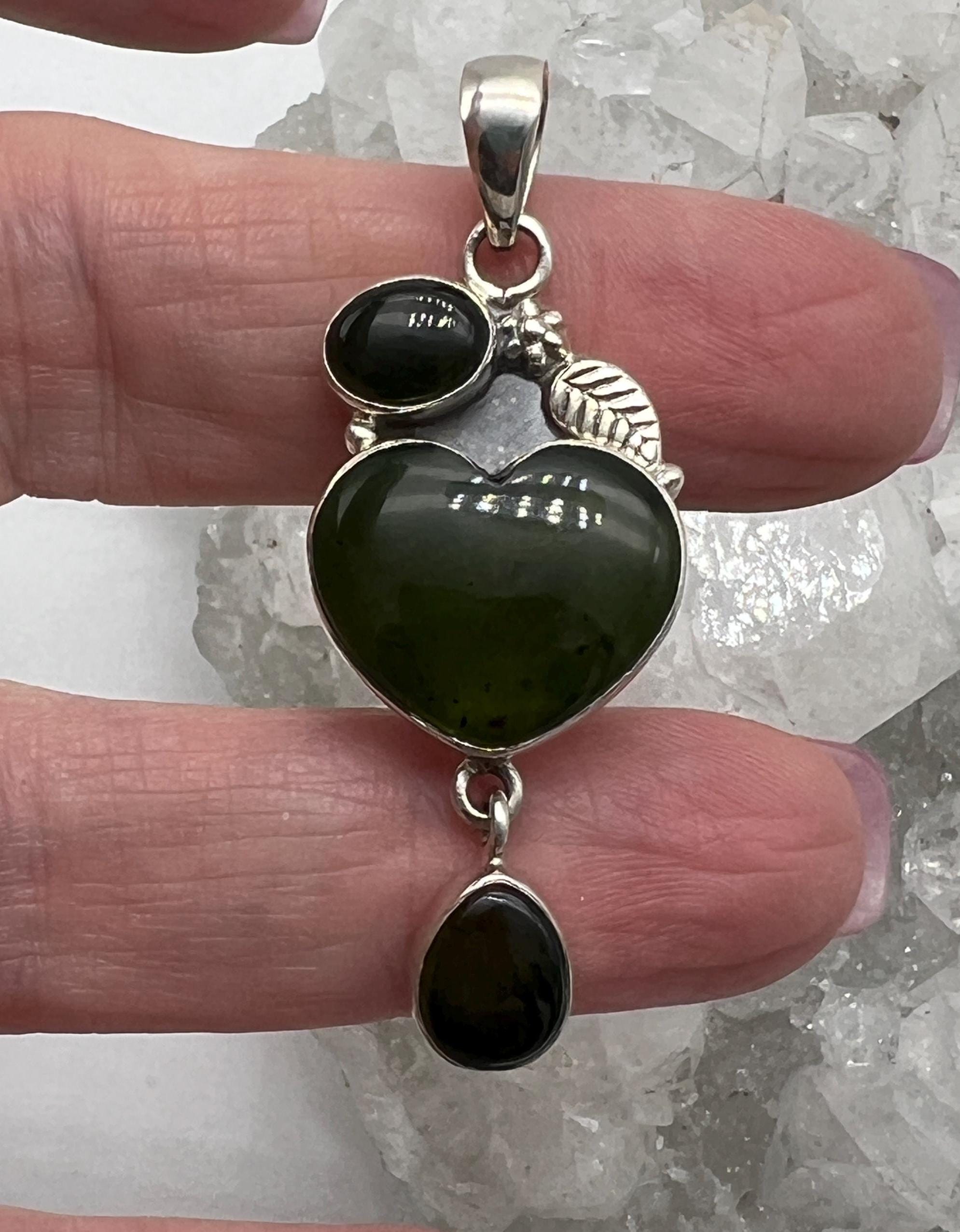 Dark Green Chrysoprase Heart Pendant