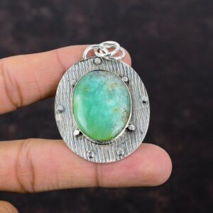 Handmade Chrysoprase Pendant: 925 Sterling Silver Vintage Jewelry Handmade Chrysoprase Pendant: 925 Sterling Silver Vintage Jewelry