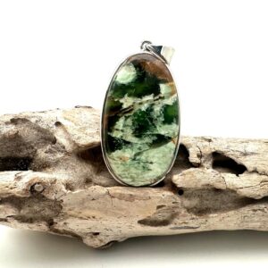 Chrysoprase Pendant, 925 Sterling Silver, Natural Stone (45mm) Chrysoprase Pendant, 925 Sterling Silver, Natural Stone (45mm)