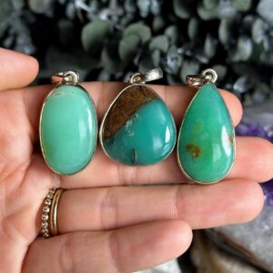 Chrysoprase Pendant: Sterling Silver Necklace, 18 Inch Chain Chrysoprase Pendant: Sterling Silver Necklace, 18 Inch Chain