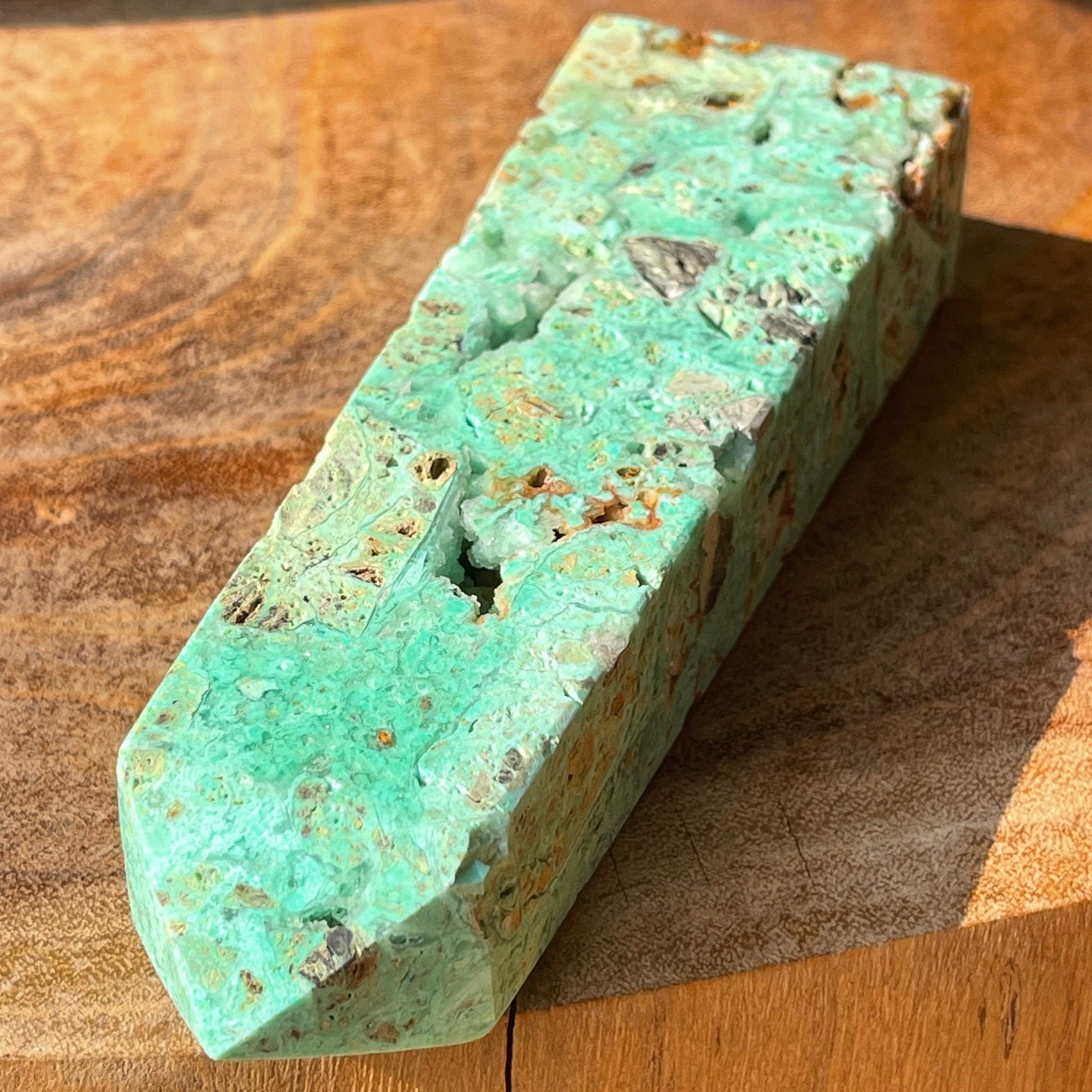 Chrysoprase Tower - Vibrant Green Crystal Point - Natural Polished Obelisk - Unique Gemstone Decor Chrysoprase Tower - Vibrant Green Crystal Point - Natural Polished Obelisk - Unique Gemstone Decor