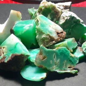 Natural Chrysoprase Rough Gemstone Specimens - Raw Slices Natural Chrysoprase Rough Gemstone Specimens - Raw Slices