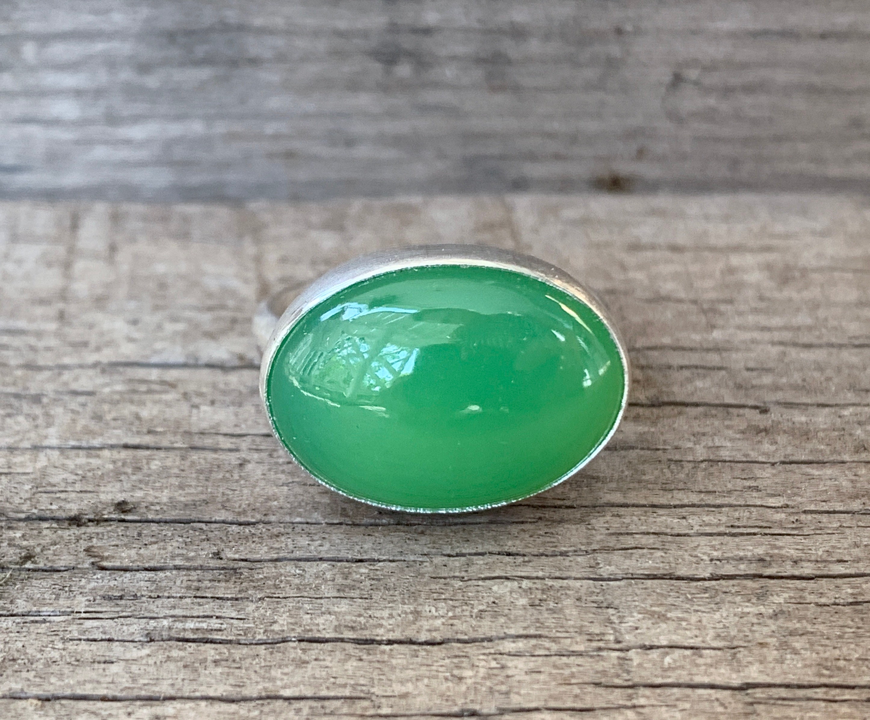 Horizontal Elegant Oval Bright Green Chrysoprase Sterling Silver Ring | Chrysoprase Ring | Boho | Green Gemstone Ring | Gifts For Her | Horizontal Elegant Oval Bright Green Chrysoprase Sterling Silver Ring | Chrysoprase Ring | Boho | Green Gemstone Ring | Gifts For Her |