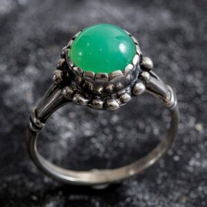 Chrysoprase Ring, Natural Chrysoprase, Vintage Ring, Green Stone Ring, Spring Ring, Solitaire Ring, 925 Solid Silver Ring, Real Chrysoprase Chrysoprase Ring, Natural Chrysoprase, Vintage Ring, Green Stone Ring, Spring Ring, Solitaire Ring, 925 Solid Silver Ring, Real Chrysoprase