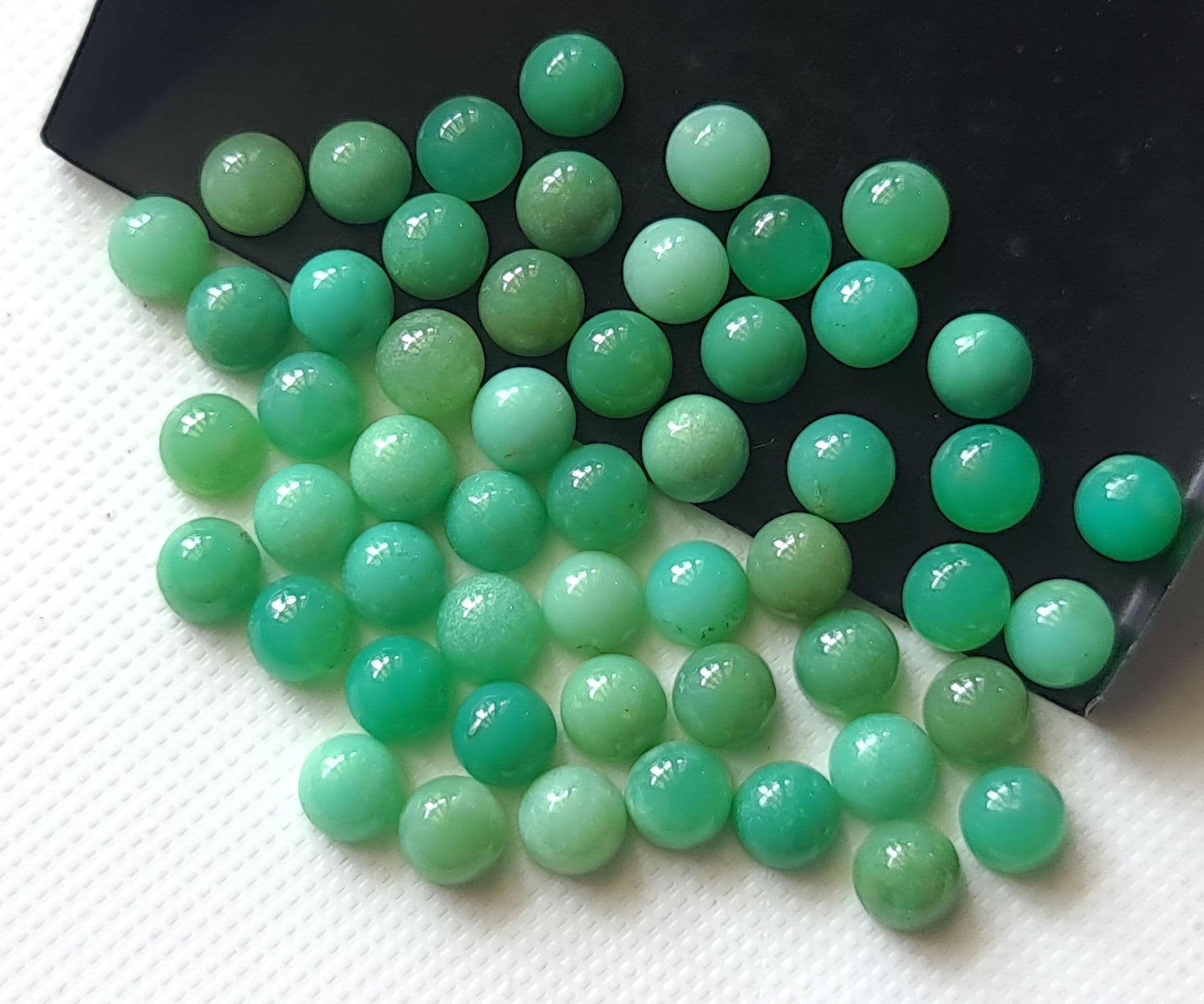 5mm Chrysoprase Cabochons, Natural Chrysoprase Plain Round Cabochons Loose For Jewelry (10pcs To 20pcs Options), Flat Back Cabochon - Psg345
