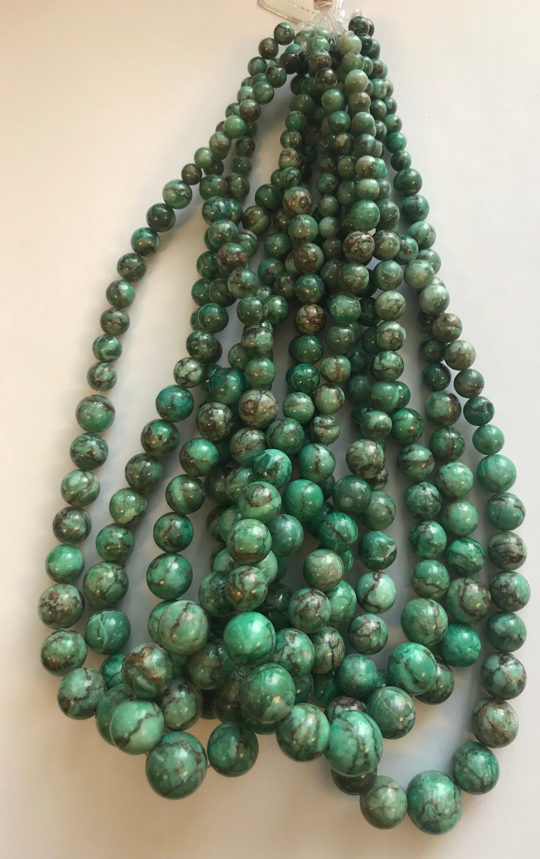 Natural Chrysoprase 6-14mm Round Graduated Gemstone Bead 15.5 Inch